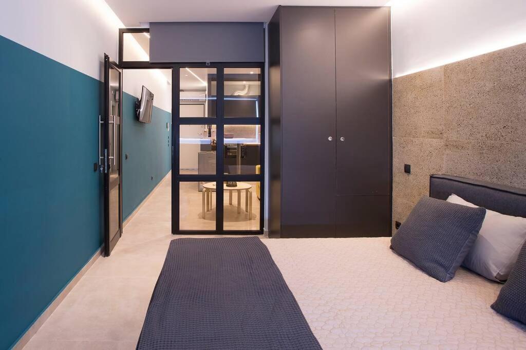 City Center Modern Renovated Apartment 아테네 외부 사진