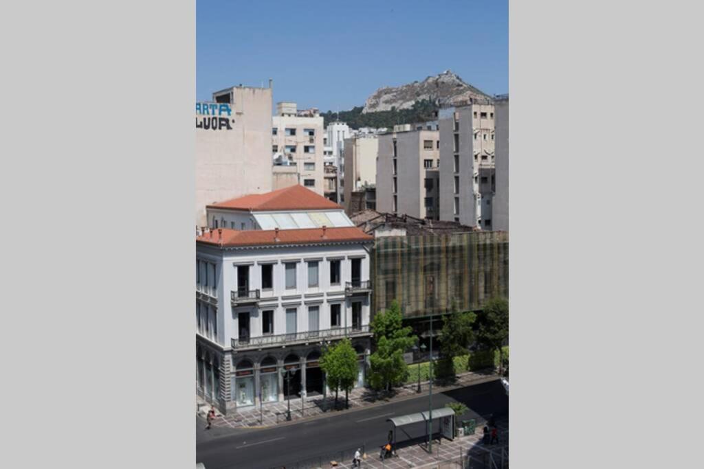City Center Modern Renovated Apartment 아테네 외부 사진