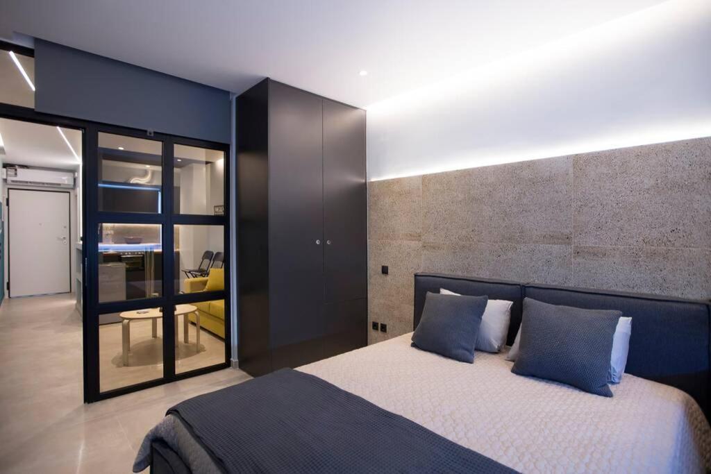 City Center Modern Renovated Apartment 아테네 외부 사진